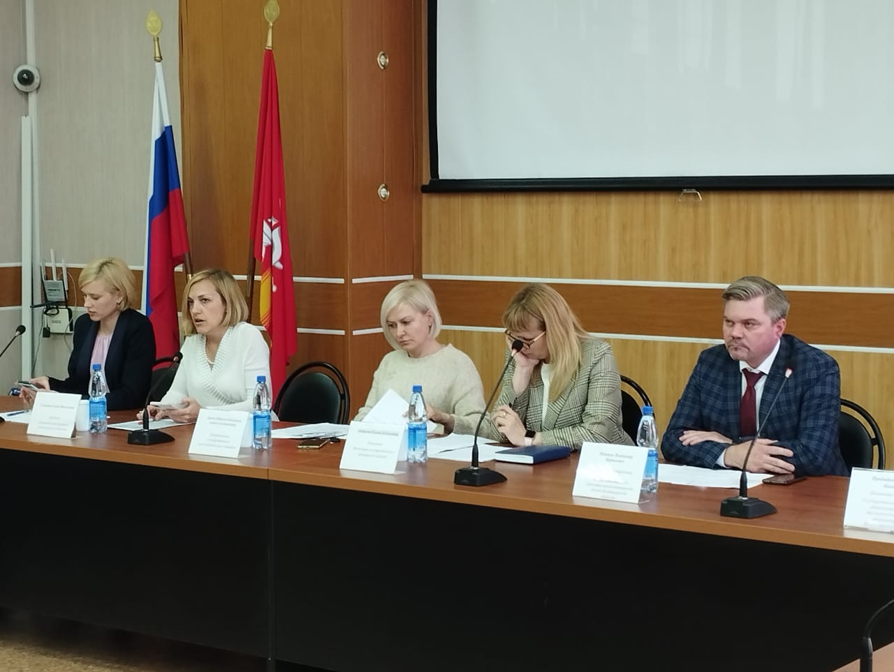 Владимир Новиков принял участие в расширенной встрече с жителями в Александрове